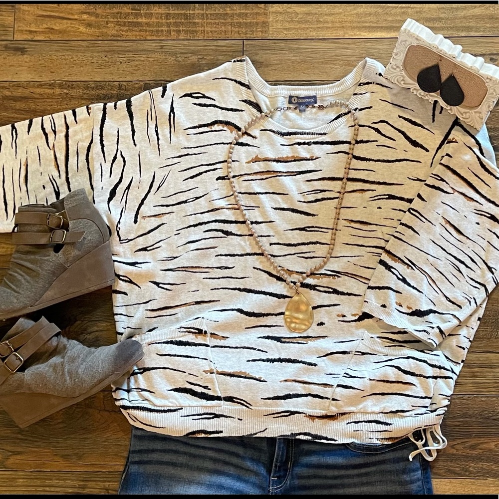 Cute Democracy Side Tie Sweater.  XL